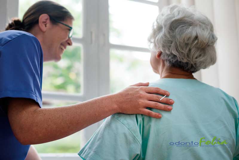 En este momento estás viendo Atención dental en adultos mayores